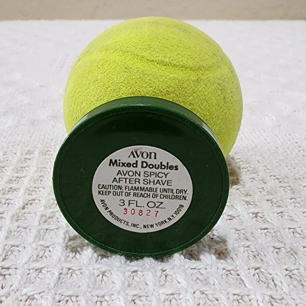 Vintage Avon MIXED DOUBLES SPALDING TENNIS BALL Fuzzy EMPTY Glass Bottle Decor - Picture 7 of 8